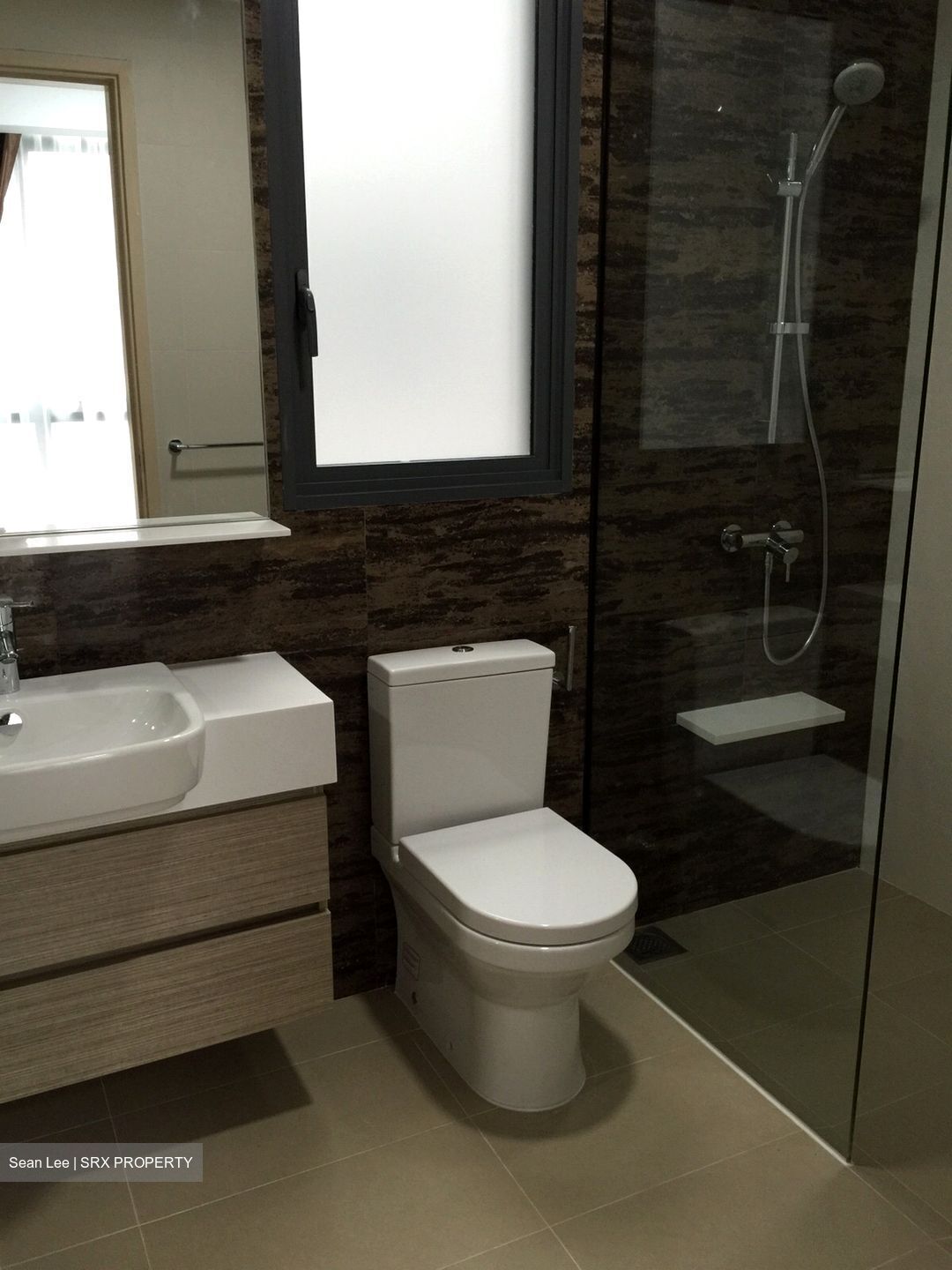 The Luxurie (D19), Condominium #596559491